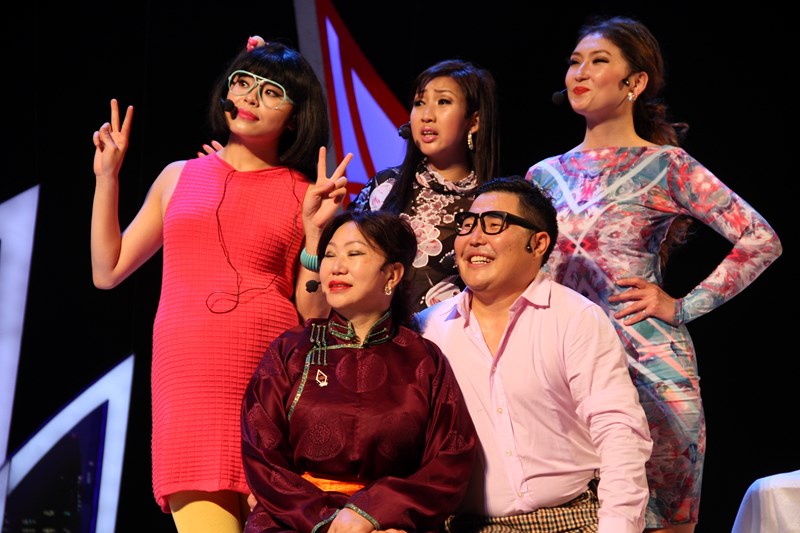 “Жаргалд умбасан Улаанбаатар” шоу тоглолтын фото сурвалжлага